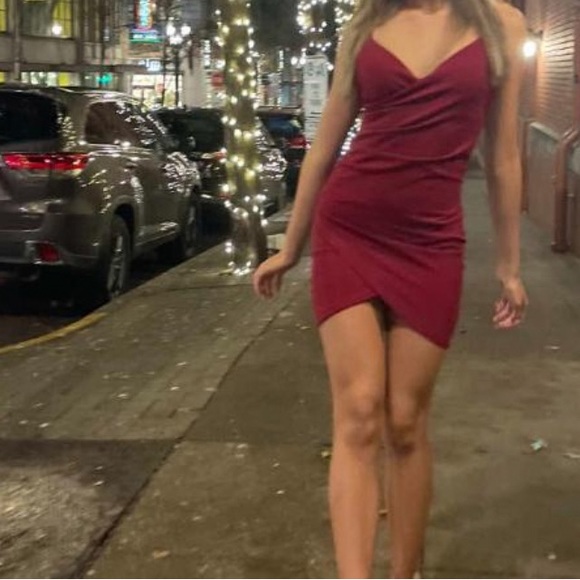 Dark red mini dress (medium/large) - Picture 5 of 5